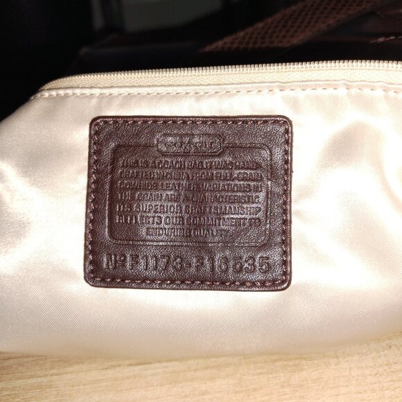 Coach Penelope Hobo shoulder bag with Snake Print Strap - Picture 8 of 8